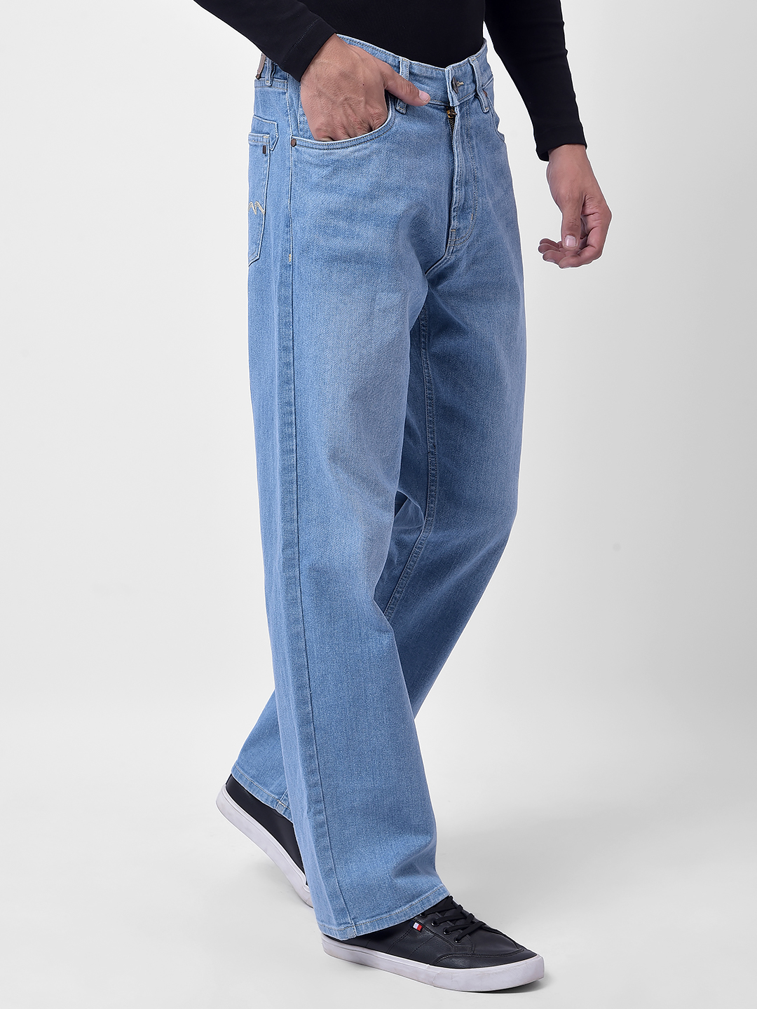 Numero Uno Men Light Blue Wide-Leg Sustainable Jeans